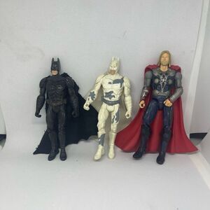 Action Figure Lot 2012 DC Dark Knight Rises Black and White Camo Batman Target a